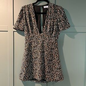 Beginning boutique formal mini dress, size M